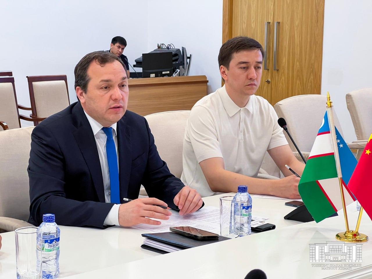 В хокимияте города Ташкента состоялась встреча с представителями китайской компании «Shanghai LinkWise Data Tech»